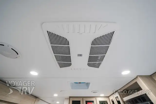 2026 Grand Design Imagine XLS 25RLE in Travel Trailers & Campers in Kelowna - Image 34