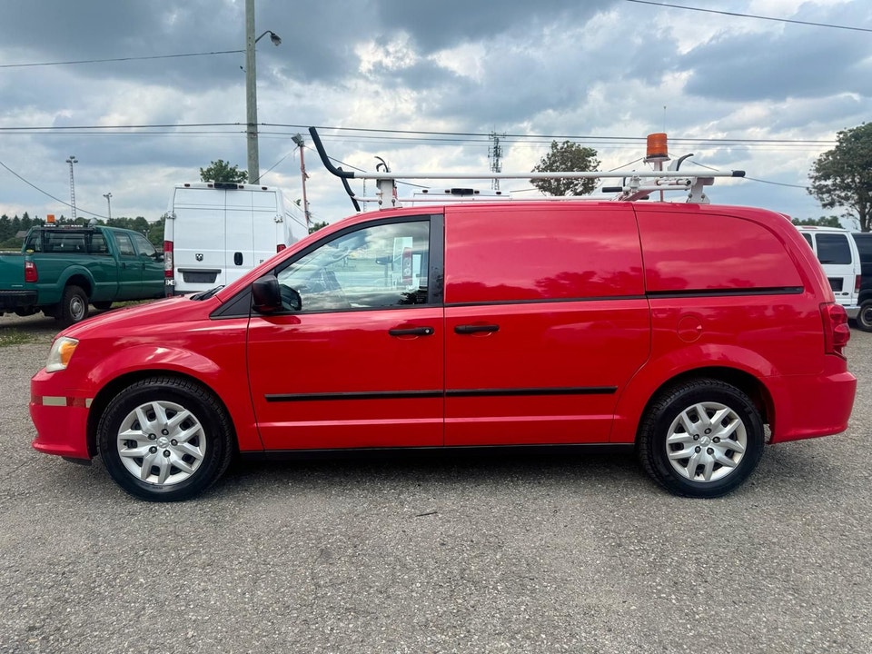Ram Cargo 2015 photo 2