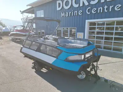 The 2022 Sea-Doo Switch 21 redefines the pontoon experience with a unique modular design and Sea-Doo...