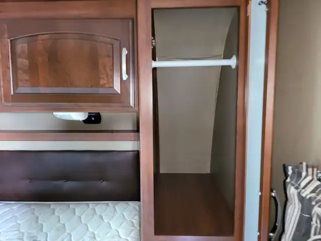 2014 Keystone OUTBACK 312 BH in Travel Trailers & Campers in St. Albert - Image 56