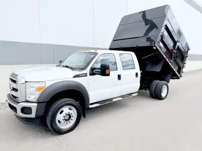 !HARD TO FIND ! EXTRA CLEAN CHIPPER DUMP TRUCK ! ONLY 95,000 KMS ! ONE OWNER ! CLEAN CARFAX REPORT !...