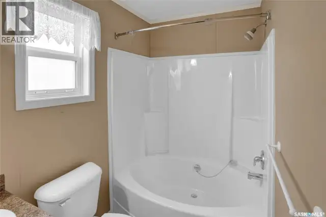 F2 1455 9th AVENUE NE Moose Jaw, Saskatchewan in Houses for Sale in Moose Jaw - Image 31