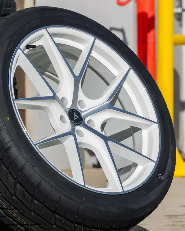 NEW 22 inch Armed SNIPER 5308 GLOSS WHITE MACHINED Wheels in Tires & Rims in Edmonton - Image 5