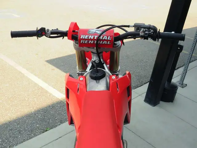 2026 Honda CRF250R in Dirt Bikes & Motocross in Cambridge - Image 7