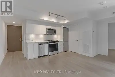 630 - 30 TRETTI WAY Toronto (Clanton Park), Ontario