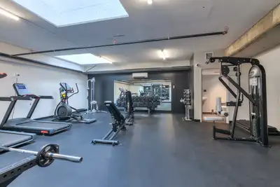 3.5 condo appartement a louer Ville Saint Laurent-Leora, View more