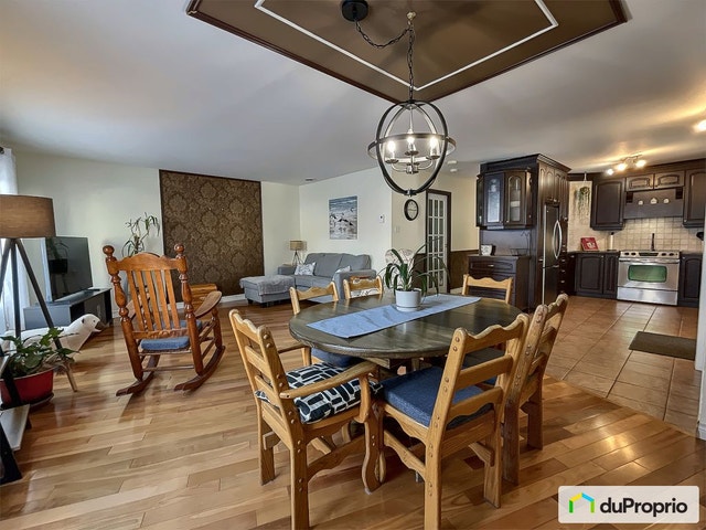 $297,000 - Condominium for sale in Chicoutimi (Chicoutimi) — photo 1