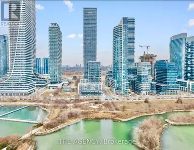PH1-10 - 38 ANNIE CRAIG DRIVE Toronto (Mimico), Ontario