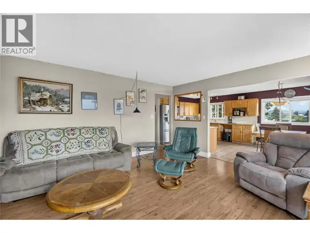 355 & 357 Gwyer Street Penticton, British Columbia in Houses for Sale in Penticton - Image 31