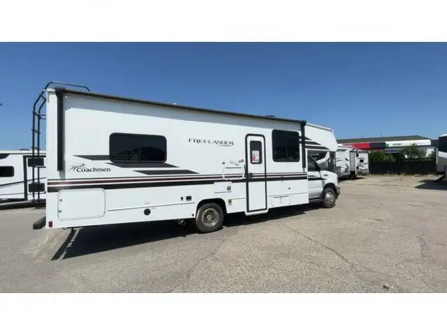 2023 Coachmen RV Freelander 27QB in RVs & Motorhomes in Kelowna - Image 9