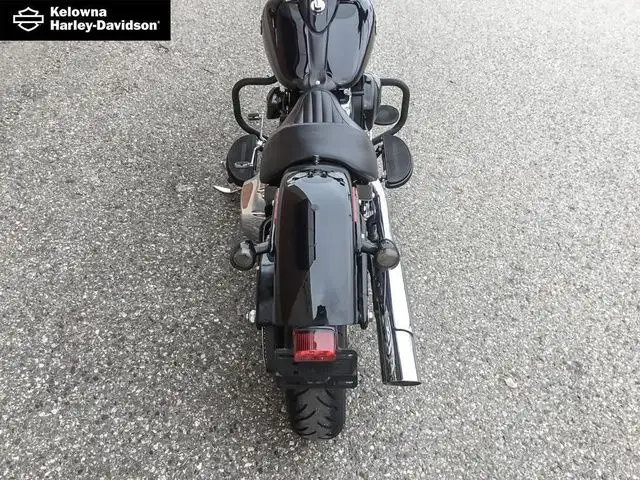 2017 Harley-Davidson FLS - Softail Slim in Street, Cruisers & Choppers in Kelowna - Image 14