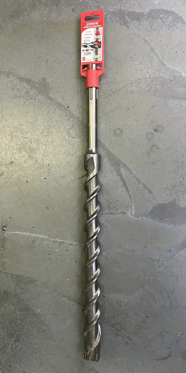 Diablo Rebar Demon SDS-Max 4-Cutter Carbide 21" Hammer Drill Bit in Power Tools in Mississauga / Peel Region - Image 2