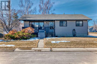 101 Slade Drive Nanton, Alberta