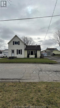 415 Queen STREET Wallaceburg, Ontario