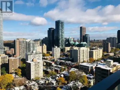 Location Location Location***, Luxury 2 Bedroom Unit At Yonge/Wellesley.9 Ft Ceiling, Hardwood Floor...