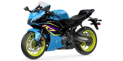 Engine Type: In-Line Displacement: 42 cu. in. (689 cc) Bore and Stroke: Bore: 3.15 in. (80 mm); Stro...