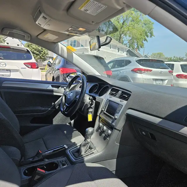 2016 Volkswagen Golf TSI SE in Cars & Trucks in St. Catharines - Image 7