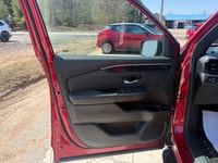 At Kings Honda you will experience an outstanding car buying experience. We make every effort to exc... (image 6)
