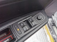 • Power_Steering • Power_Brakes • Power_Windows • Power_Seat • Power_Mirrors • Power_Locks • Power_S... (image 9)
