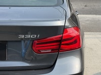 JUST ARRIVED! DON’T MISS OUT ON THIS ONE!! NO ACCIDENTS! CLEAN TITLE! CARFAX VERIFIED! RATES AS LOW... (image 5)