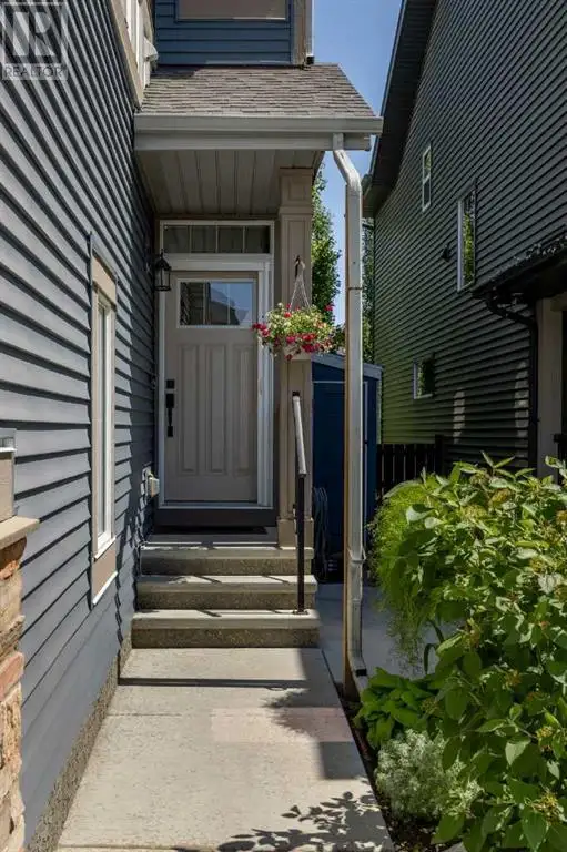 32 Sunrise Terrace Cochrane, Alberta62863798503298122