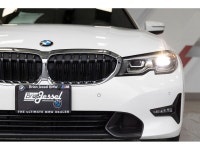 2020 BMW 3 Series 330i xDrive 2.0L 4-Cylinder AWD 8-Speed Automatic EXTERIOR - ALPINE WHITE INTERIOR... (image 3)