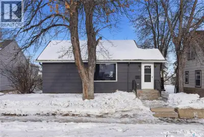 Welcome to 10 Connaught Place, a charming 903 sq ft bungalow tucked onto a quiet crescent in Saskato...