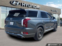 This Hyundai Palisade delivers a Regular Unleaded V-6 3.8 L/231 engine powering this Automatic trans... (image 4)