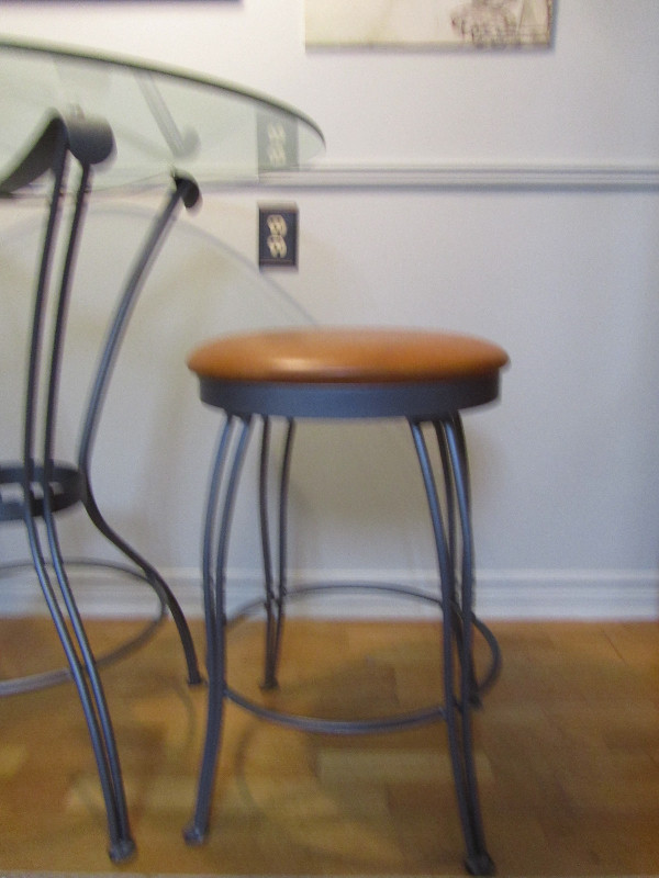 Lawrenceville Two (2) Swivel Bar Stools – Metal & Leather in Dining Tables & Sets in Dartmouth - Image 4