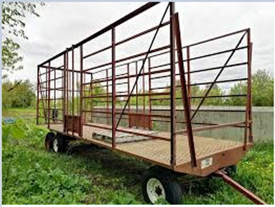 Wagon Voiture (Trailer) à foin VALAC, 6 roues, 20 pieds dans Accessoires pour bétails et chevaux  à Ville de Québec