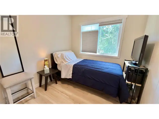 3109 East Lake Drive Christina Lake, British Columbia in Houses for Sale in Penticton - Image 37