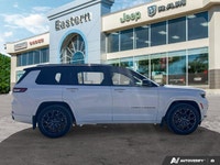 | Night Vision w/Pedestrian-Animal Detection | Head-Up Display | Navigation System | Power Moonroof:... (image 5)