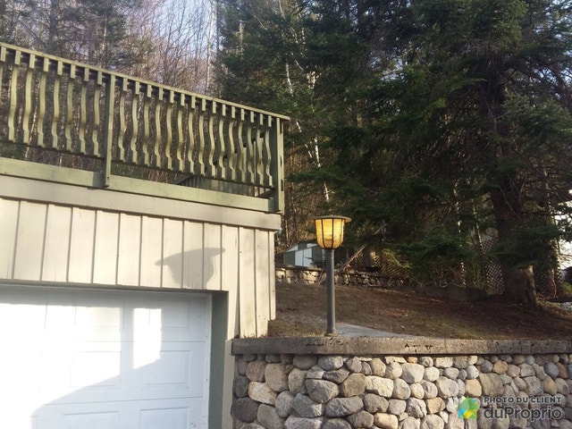 $449,000 - Cottage for sale in St-Hippolyte — photo 3