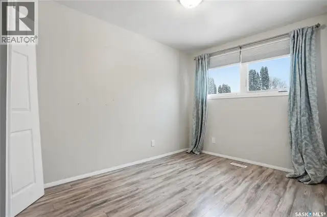 3530 Parkdale ROAD Saskatoon, Saskatchewan in Houses for Sale in Saskatoon - Image 20