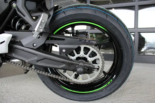 2025 Kawasaki NINJA 650 KRT EDITION in Street, Cruisers & Choppers in Trenton - Image 8