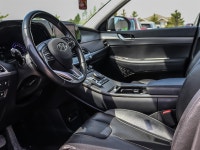 Awards: * 2020 KBB.com 10 Best SUVs Worth Waiting For * 2020 KBB.com 10 Favorite New-for-2020 Cars R... (image 1)