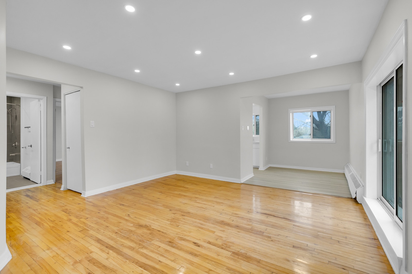 11055 Ave. Touchette — photo 1