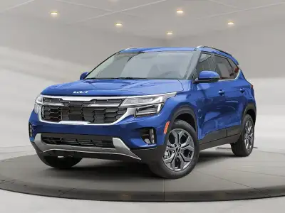 2025 Kia Seltos EX AWD The 2025 Kia Seltos EX AWD in Neptune Blue brings a fresh, bold look to a cap...