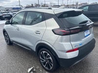 Lowest kms on any 2023 Bolt EUV in ONTARIO... PROBABLY CANADA.Top of the Line Premier, One Owner, Su... (image 3)