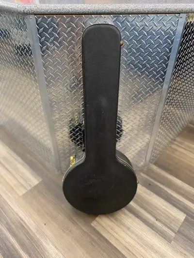 Gibson Vintage Banjo Case *Pristine condition for age* Item #1391163 - Locks are all intact - Fits s...