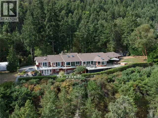 8485 Lisa Lane Lantzville, British Columbia in Houses for Sale in Victoria - Image 3
