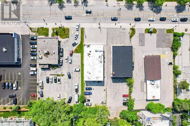 2307 - 2309 LAKESHORE ROAD W Oakville (BR Bronte), Ontario in Commercial & Office Space for Sale in Oakville / Halton Region - Image 14