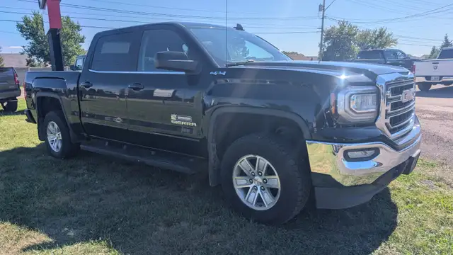 2017 GMC Sierra 1500 SLE