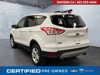 The 2016 Ford Escape SE 4WD blends versatile SUV capability, efficient performance, and modern comfo... (image 6)