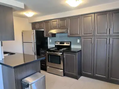 This freshly painted 1 bedroom above ground lower-level apartment in a made to purpose six -plex is...