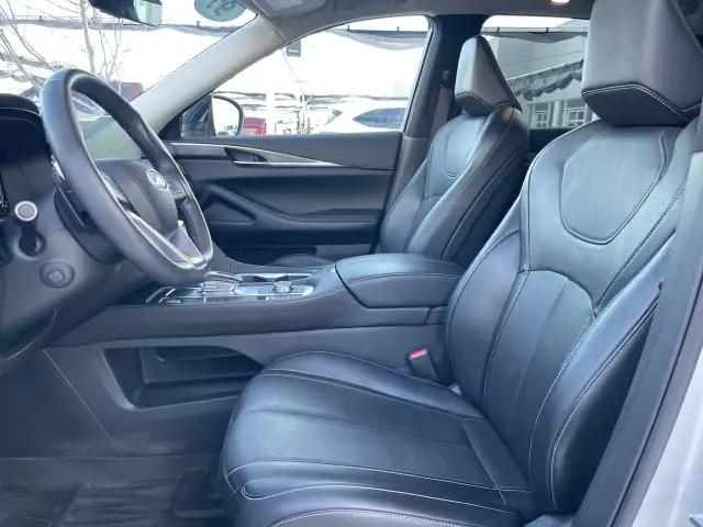 2023 Infiniti QX60 LUXE AWD (Nav|Pano Roof|Heated Wheel) One Own in Cars & Trucks in Calgary - Image 20