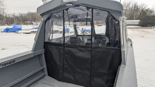 2026 Kingfisher Boats Escape 2225 Hard Top Black Suzuki DF250TXS in Powerboats & Motorboats in Barrie - Image 32