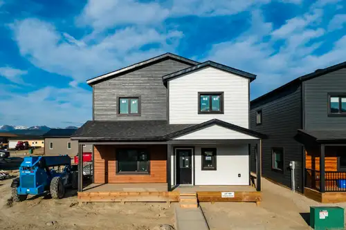 Welcome to 33 Wyvern Avenue, a quality build by MGC, move-in ready by the end of September. Situated...