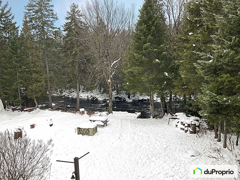 $525,000 - 2 Storey for sale in Ste-Marguerite-Du-Lac-Masson — photo 2