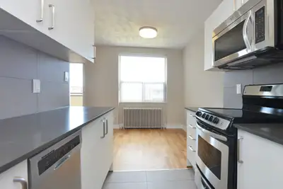 renovated one bedroom - ID 2270, View more